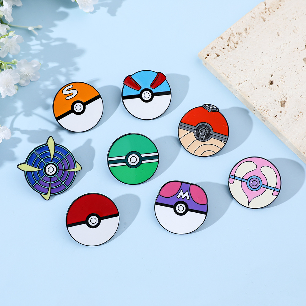 アニメボール漫画エナメルピンメタルブローチバッジ装飾アクセサ - Pokeball Cosplay Prop のレビューと価格